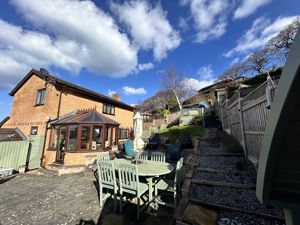 Photo 21- click for photo gallery